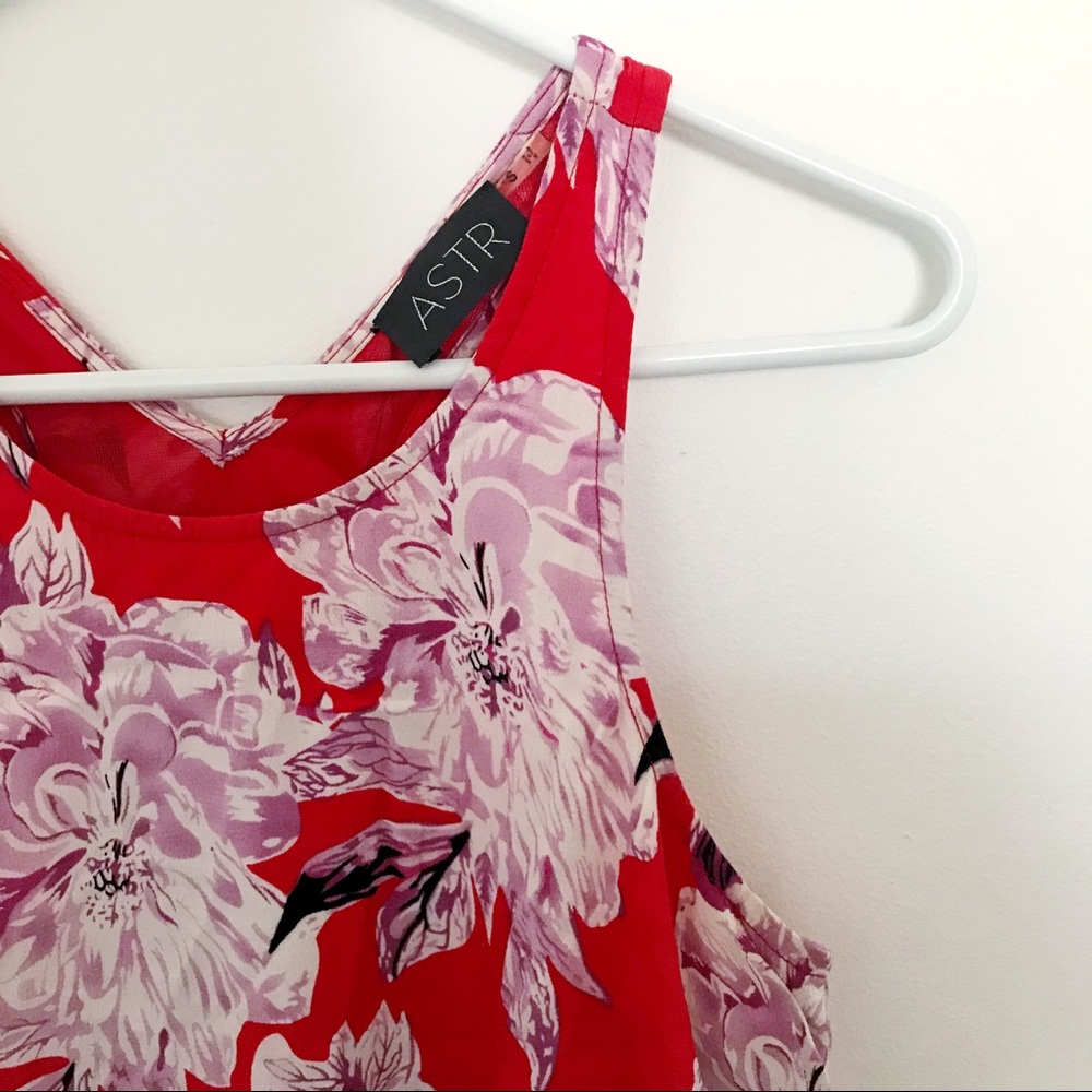 ASTR Floral Racerback Shift Dress - Picture 6 of 8